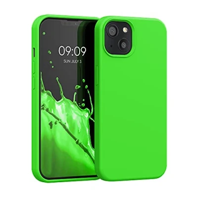 Abbildung von kwmobile Hülle kompatibel mit Apple iPhone 13 Silikon Handy Case Handyhülle weiche Oberfläche kabelloses Laden Limettengrün