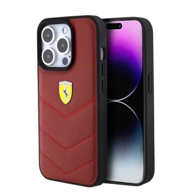 Abbildung von CG MOBILE Ferrari Handyhülle Kompatibel mit iPhone 15 Pro in Rot genähten Linien, Echtleder Schutzhülle &amp; Durable Case Easy Snap on, Stoßdämpfung Signatur Logo