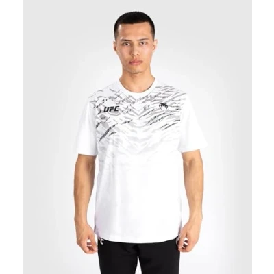 Abbildung von Venum UFC Fusion by Herren Replica Kurzarm T Shirt Weiß XXL