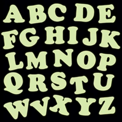 Abbildung von Baker Ross AX183 Alphabet Aufkleber, leuchten im Dunkeln, 300 Stück, Kinderaufkleber, ideal für Kunst und Bastelprojekte, Kartenherstellung Scrapbooking