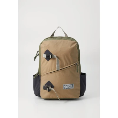 Abbildung von Fjallraven Vardag Laptop Backpack 17 burnt olive clay