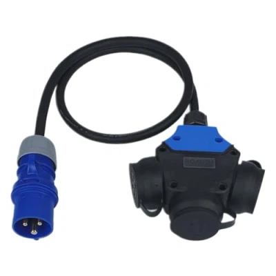 Abbildung von RoadEu Camping Adapter Stecker 16A 3P auf Schuko Kupplung 3X 230V 3 Fach Steckdose Verlängerungskabel Meter