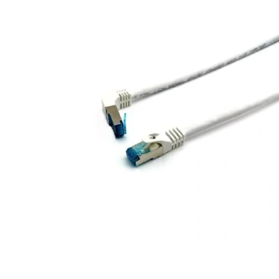 Abbildung von Equip 605800 Cat.6A S/FTP Patchkabel, abgewinkelter auf geraden Stecker, 1,0 m, weiß