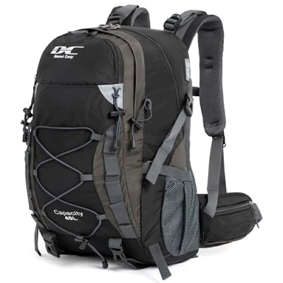 Abbildung von DCmount Wanderrucksack 40l Damen Herren Rucksack Wasserdicht Reiserucksack mit Regenschutz