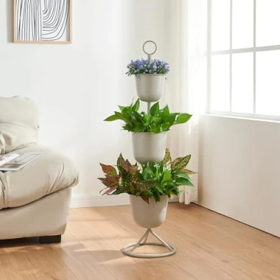 Abbildung von [en.casa] Blumenständer Alphen Blumentopfständer mit 3 Pflanztöpfen Blumentopfregal Pflanzenständer Blumentopfhalter Metall 110xØ28cm Hellgrau