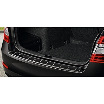 Abbildung von Skoda 5E9064711 Ladekantenschutz Heckschutzleiste Schutzleiste Stoßfänger schwarz (nur für Combi)