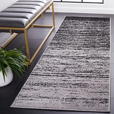 Abbildung von SAFAVIEH Modern Teppich für Wohnzimmer, Esszimmer, Schlafzimmer Adirondack Collection, Kurzer Flor, Silber und Schwarz, 80 X 180 cm