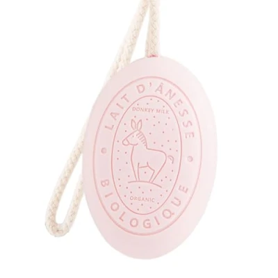 Abbildung von Label Provence Savon de Marseille Französische Seife am Seil aus frischer Bio Eselsmilch Rosenduft 175 g