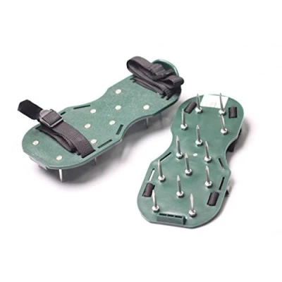 Abbildung von Der Holzwurm Gartenpflege Set Rasenbelüftungs Sandalen 14x32cm Rasenlüfter Vertikutierer