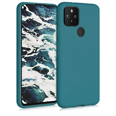 Abbildung von kwmobile Hülle kompatibel mit Google Pixel 5 weiches TPU Silikon Case Cover geeignet für kabelloses Laden Petrol matt