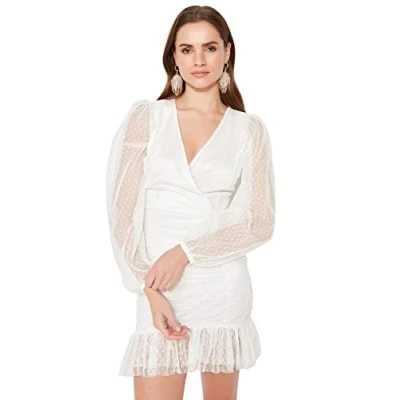 Abbildung von TRENDYOL Damen Mini Wrapover Regular Dress, Ecru, 36