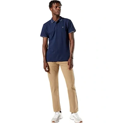 Abbildung von Dockers Herren Smart 360 Flex Alpha Slim Hose, New British Khaki, 36W / 34L