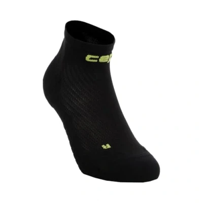 Abbildung von CEP Core Run Ultralight Kompressionssocken Low Cut 39 42 Schwarz für verbessertes Lauf und Trainingserlebnis