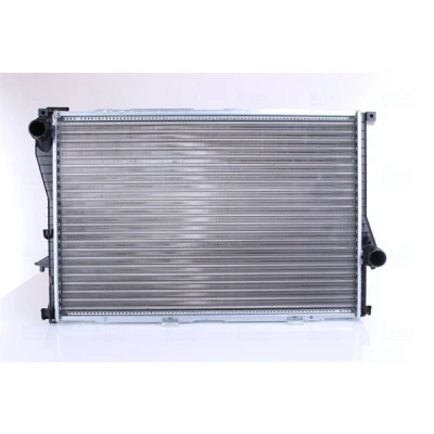 Abbildung von NISSENS 60648 Kühler, Motorkühlung Aluminium 650 438 32 Kühlrippen mechanisch gefügt BMW: 5 Limousine, Touring, 7 kfzteile, kfzteile24, bandel