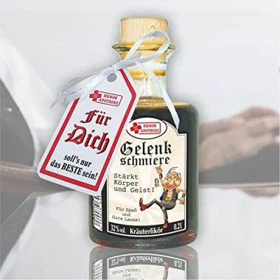 Abbildung von Kräuterlikör Gelenkschmiere Rocker stärkt Körper und Geist 0,2 L 32% vol. Apothekerflasche Natur Holz Korken Geschenk zum Ruhestand für Rentner Opa Humorapotheke Spaßmedizin