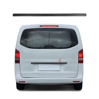 Abbildung von OMAC Heckklappe Kofferraumöffner kompatibel mit Mercedes Vito W447 2014 2024 Edelstahl Dunkel