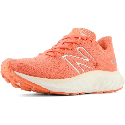 Abbildung von New Balance FRESH FOAM X EVOZ v4 Laufschuh