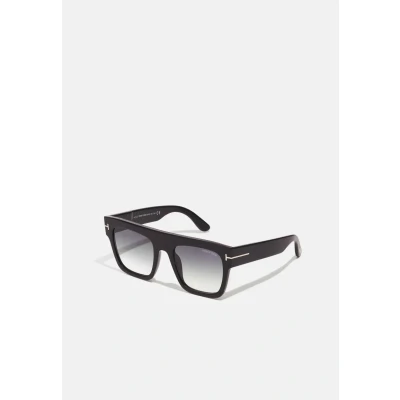 Abbildung von Sonnenbrille Tom Ford FT0847S Renee 01B 52/21/140