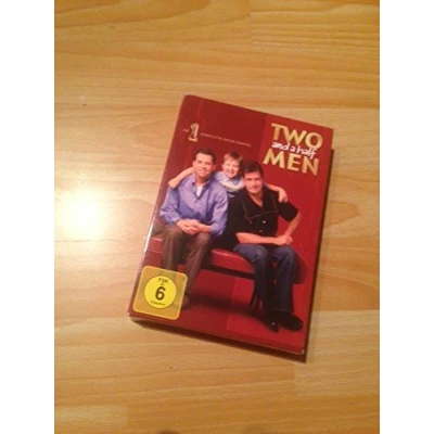 Abbildung von Two and a Half Men: Mein cooler Onkel Charlie Die komplette erste Staffel [4 DVDs]