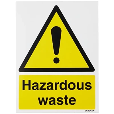 Abbildung von VSafety Warnschild „Gefährlicher Abfall“ (Hazardous Waste), Hochformat, 150 x 200 mm, selbstklebendes Vinyl