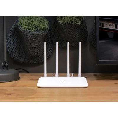 Abbildung von Xiaomi Mi Router 4A, Glasfaser 5G, mit 128 MB Speicher, kabelloser Dualband 4 Omnidirektionalen Antennen, Weiß