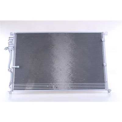 Abbildung von NISSENS 940451 Klimakondensator ohne Trockner Aluminium 769 R 134a AUDI: A8 D3