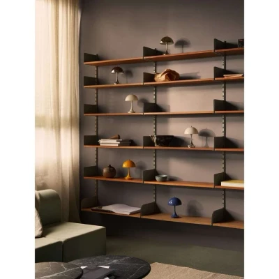 Abbildung von Louis Poulsen Panthella Portable 160 V3, opal chrom/beige