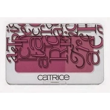 Abbildung von Catrice Cosmetics Limited Edition: Une, Deux, Trois Defining Duo Blush Nr. C02 Meet Berry Inhalt: 5g Puder Rouge. der einen natürlich strahlenden Teint verleiht und das Gesicht mattiert.