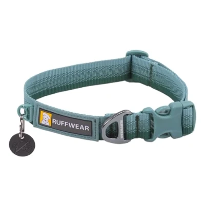 Abbildung von Ruffwear Front Range Halsband, Hundehalsband mit V Ring, längenverstellbares Haustier Hundehalsband, bequemer weicher Stoff, Haustierhalsband Hundeleinen Befestigungsring, River Rock Green 11&quot; 14&quot;