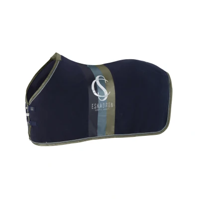 Abbildung von Eskadron Abschwitzdecke Classic Sports Fleece Stripe Shetty NavyVerkauft von Agradi