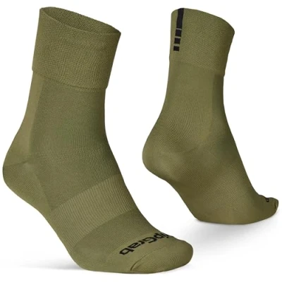 Abbildung von GripGrab Lightweight SL Performance Fahrrad Socken Sommer 1er und 3er Pack Eyecatching 2 Längen Fahrradsocken Kurz Lang
