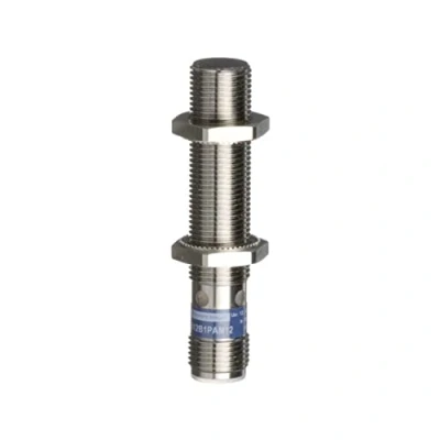 Abbildung von Schneider Electric XS612B1PAM12, Induktiver Näherungssensor, IP67, 20 g, 150 mm, 28 18 mm