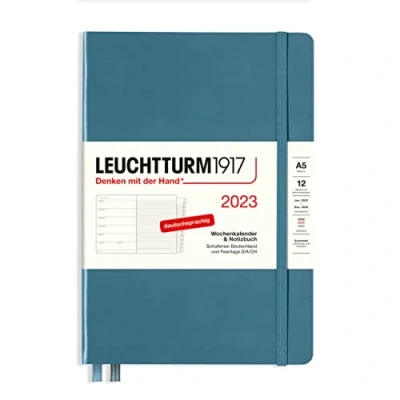 Abbildung von LEUCHTTURM1917 365673 Wochenkalender und Notizbuch 2023, 12 Monate, Stone Blue, Medium (A5)
