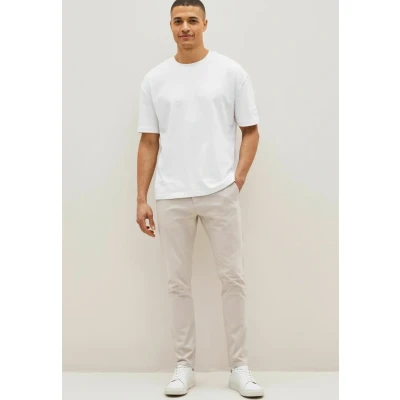 Abbildung von Next Straight FIT Stretch Chino, Herren, Größe: 34x29, Light stone