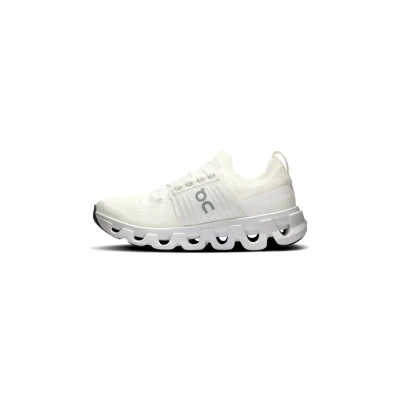 Abbildung von On Cloudswift 4 Laufschuh Straße white white, Damen, Größe: 36.5, Schuhe