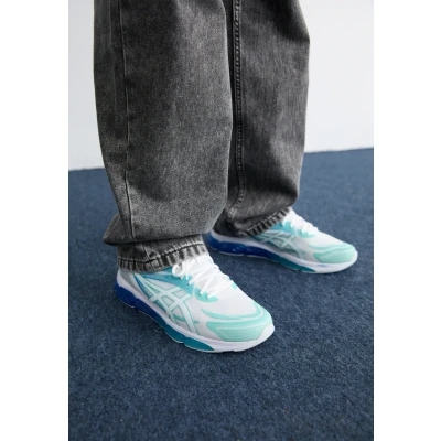Abbildung von Asics Sportstyle GEL Quantum 360 VIII Unisex Sneaker low, Größe: 48, White/azul blue Kunststoff/textil