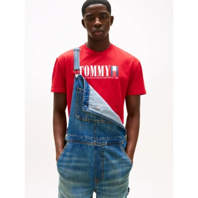 Abbildung von Tommy Jeans Herren T Shirt Kurzarm Flag Tee Regular Fit, Rot (Sapphire Red), L