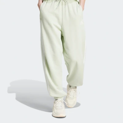 Abbildung von adidas Sportswear Essentials Stripes Loose PANT Jogginghose, Damen, Größe: XS, Linen green