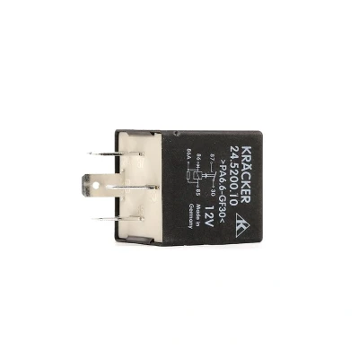 Abbildung von VEMO Q+, original equipment manufacturer quality MADE IN GERMANY V15 71 0017 Relais, Kraftstoffpumpe 5 VOLKSWAGEN: TRANSPORTER 4 Bus, Sharan I