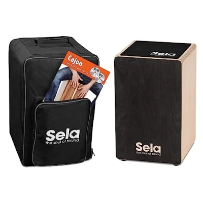Abbildung von Sela SE 120 Primera Cajon Black Einsteiger Bundle mit Snare System, aufgebaut, Rucksack, Sitzpad, Schule, CD, DVD