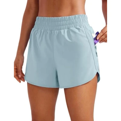 Abbildung von CRZ YOGA Damen Kurz Sporthose Laufhose High Waist Fitness Sport Shorts Kurze Hose mit Reißverschlusstasche Hellgraublau 42