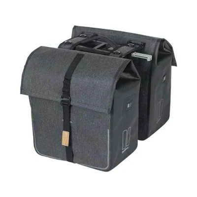 Abbildung von Doppelpacktasche Basil Urban Dry MIK 50 Liter 36 X 17 42 Cm Charcoal Melee