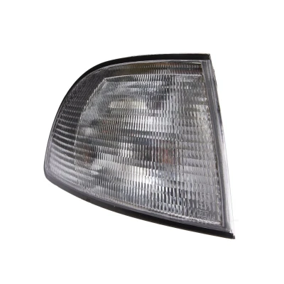 Abbildung von TYC 18 3565005 Blinker weiß vorne rechts mit Lampenträger V system AUDI: A4 B5 Limousine, Avant