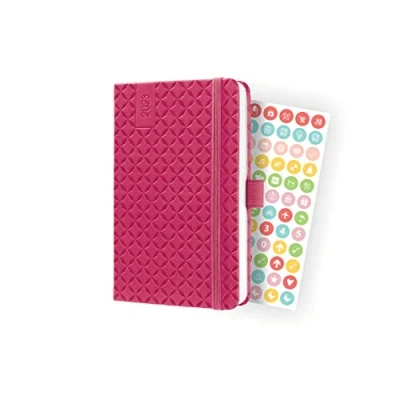 Abbildung von SIGEL J3104 Wochenkalender Jolie 2023 ca. A6 pink Hardcover Gummiband, Stiftschlaufe, Einstecktasche 174 Seiten FSC zertifiziert Terminplaner