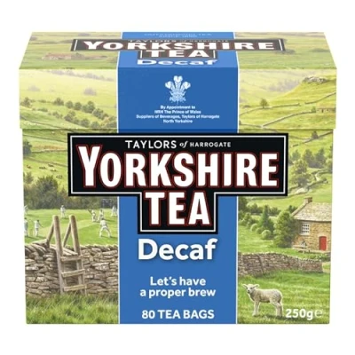 Abbildung von Yorkshire Tea Entkoffeiniert Erfrischender und Starker, Schwarzer Entkoffeinierter Tee Traditioneller Britischer Aus Verantwortungsvoller Herkunft 80 Teebeutel