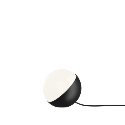 Abbildung von Louis Poulsen VL Studio Tischlampe schwarz, Ø 15cm