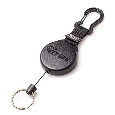 Abbildung von KEY BAK # 8B Angelrolle Aufroller mit 24 Zoll (61 cm) Edelstahl Halskette, aus Polycarbonat, Aluminium Karabiner, Split Ring, Schwarz