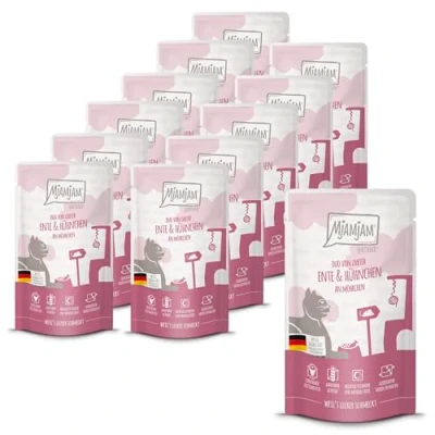 Abbildung von MjAMjAM Premium Nassfutter für Katzen Quetschie DUO von zarter Ente &amp; saftigem Hühnchen an Möhrchen, 12er Pack (12 x 125g), getreidefrei mit extra viel Fleisch