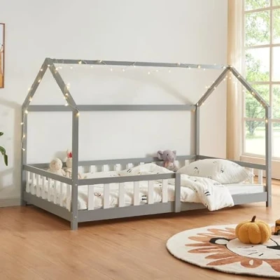 Abbildung von [en.casa] Kinderbett Hesel Hausbett Grau 120 x 200 cm mit Rausfallschutz und Lattenrost Bodenbett Jugendbett Holzbett