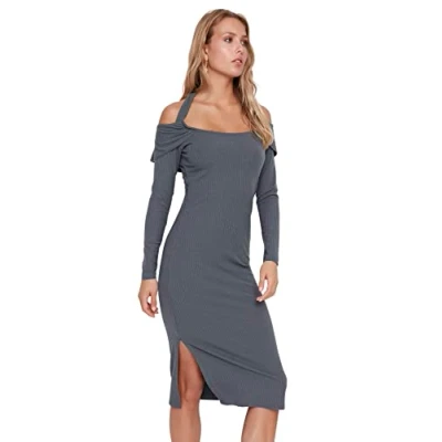 Abbildung von TRENDYOL Damen Collar Detailed Maxi Wick Knitted Dress Kleid, Schwarz, L EU